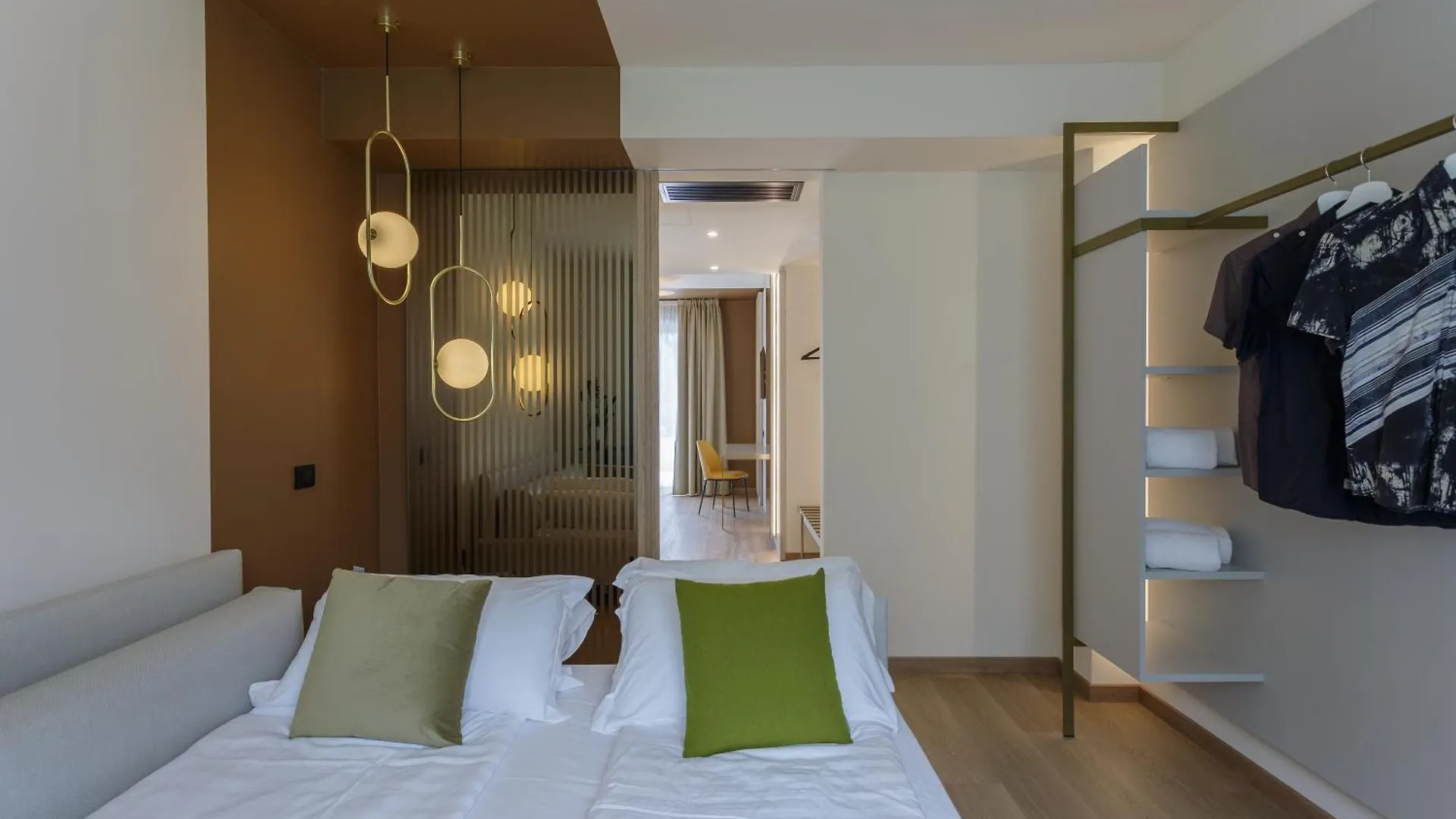 ברנצונה סול גארדה Hotel Drago - Garda Lake Collection 3*, ברנצונה סול גארדה